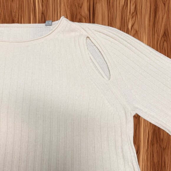 VINCE Women's Cashmere Cream Ribbed Shoulder Slit Belll Sleeve Sweater, Size M - Picture 4 of 8